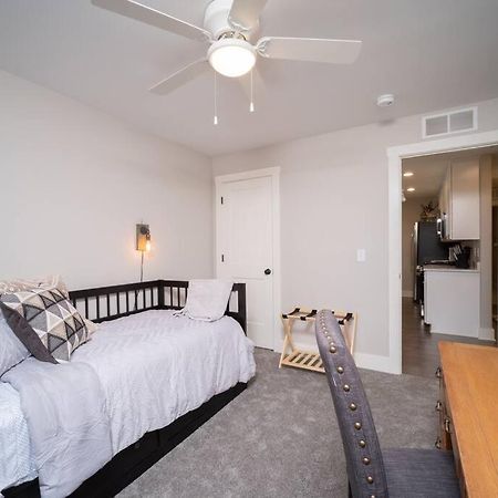 New Beautiful 3 Bedroom Condo In בטנדורף מראה חיצוני תמונה