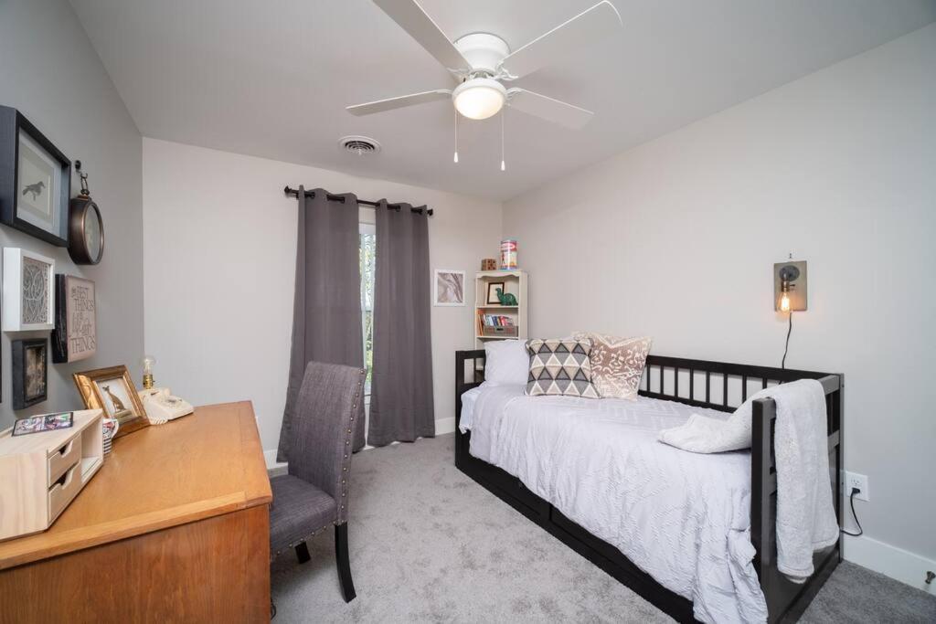 New Beautiful 3 Bedroom Condo In בטנדורף מראה חיצוני תמונה