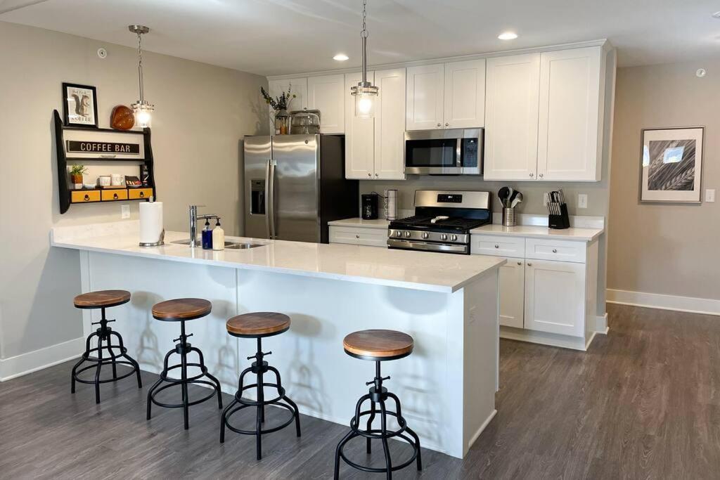New Beautiful 3 Bedroom Condo In בטנדורף מראה חיצוני תמונה