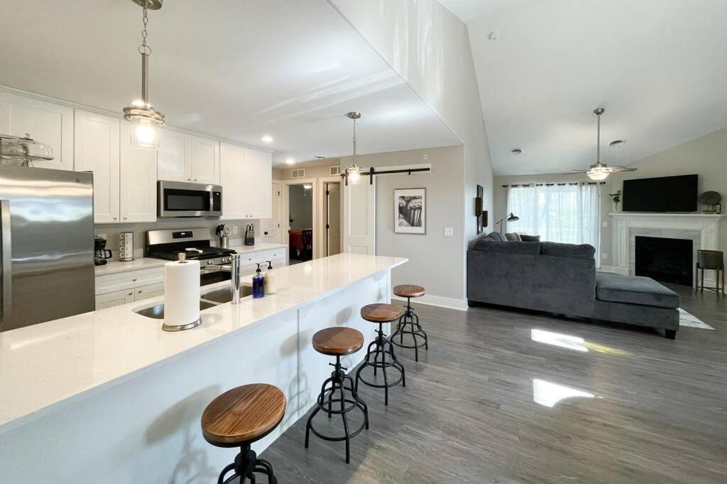 New Beautiful 3 Bedroom Condo In בטנדורף מראה חיצוני תמונה
