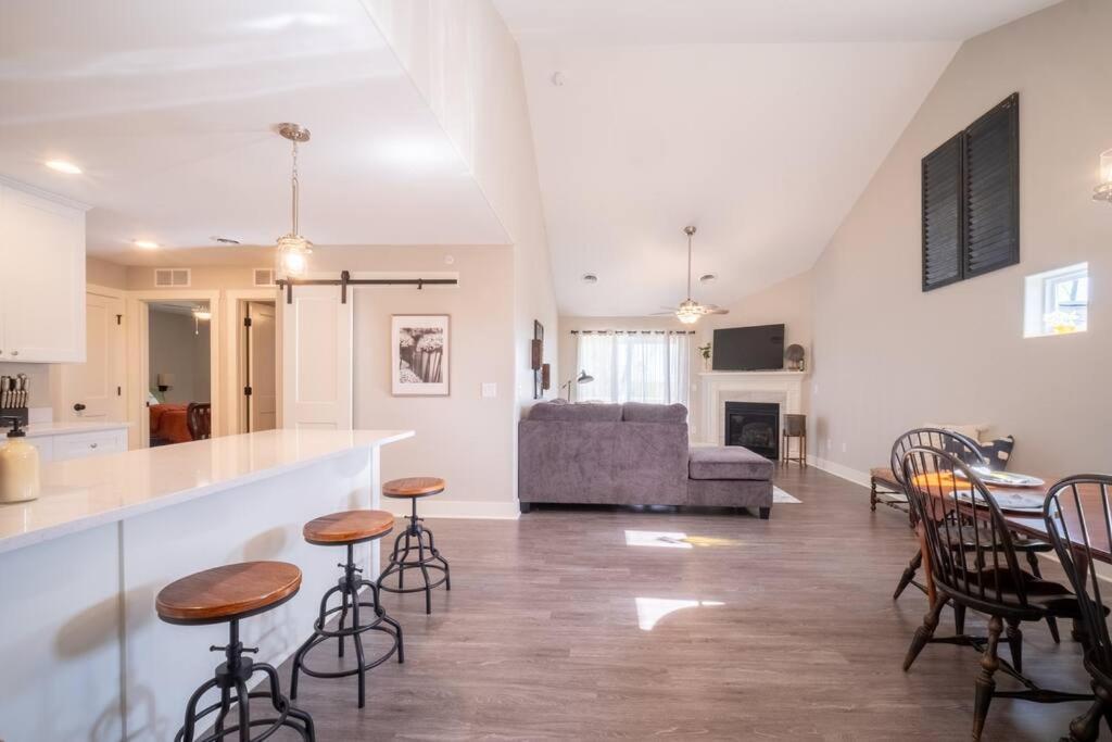 New Beautiful 3 Bedroom Condo In בטנדורף מראה חיצוני תמונה